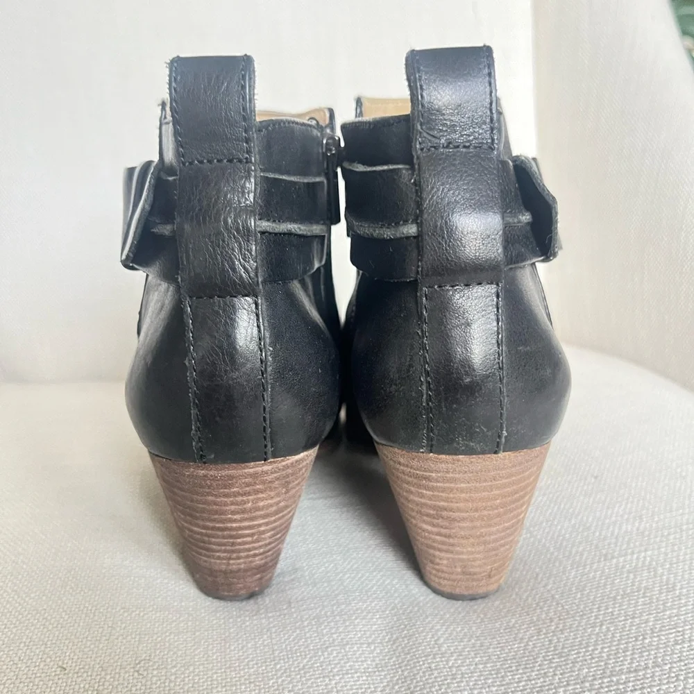 Frye black booties 10 - Picture 4 of 9